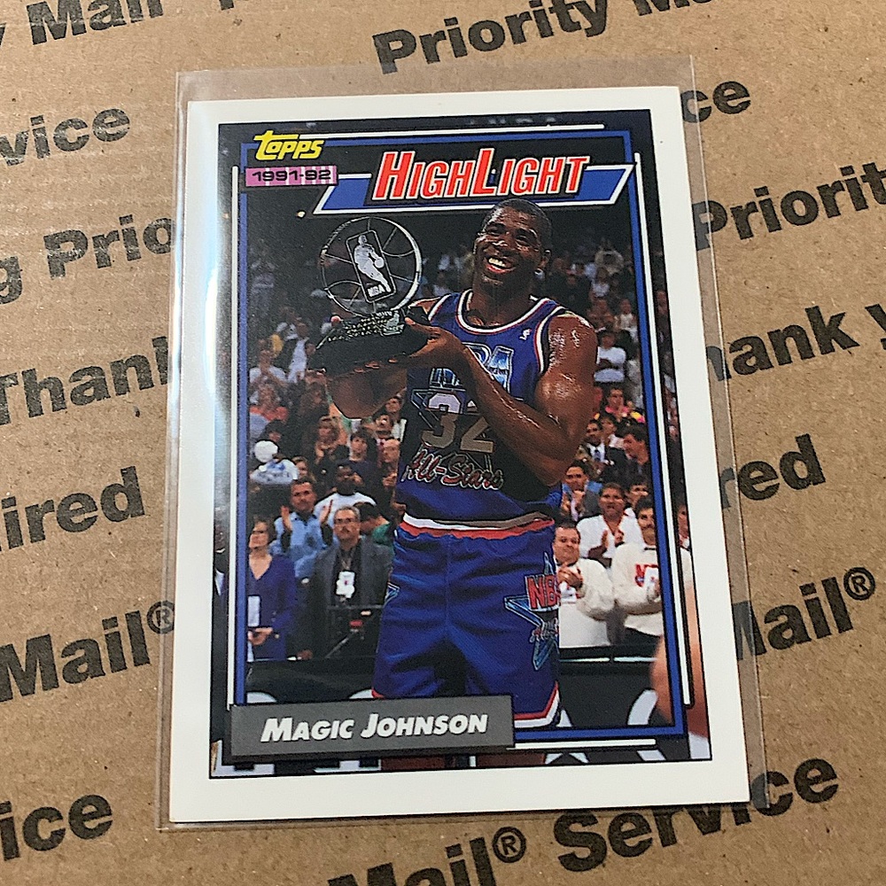 Magic Johnson β92 Topps Card No. 2